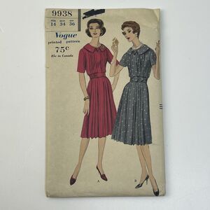 Dress Vtg 60s  Size 12 B32 Hip 38 VOGUE Uncut Pattern 9938 Pleats Collar Shaped